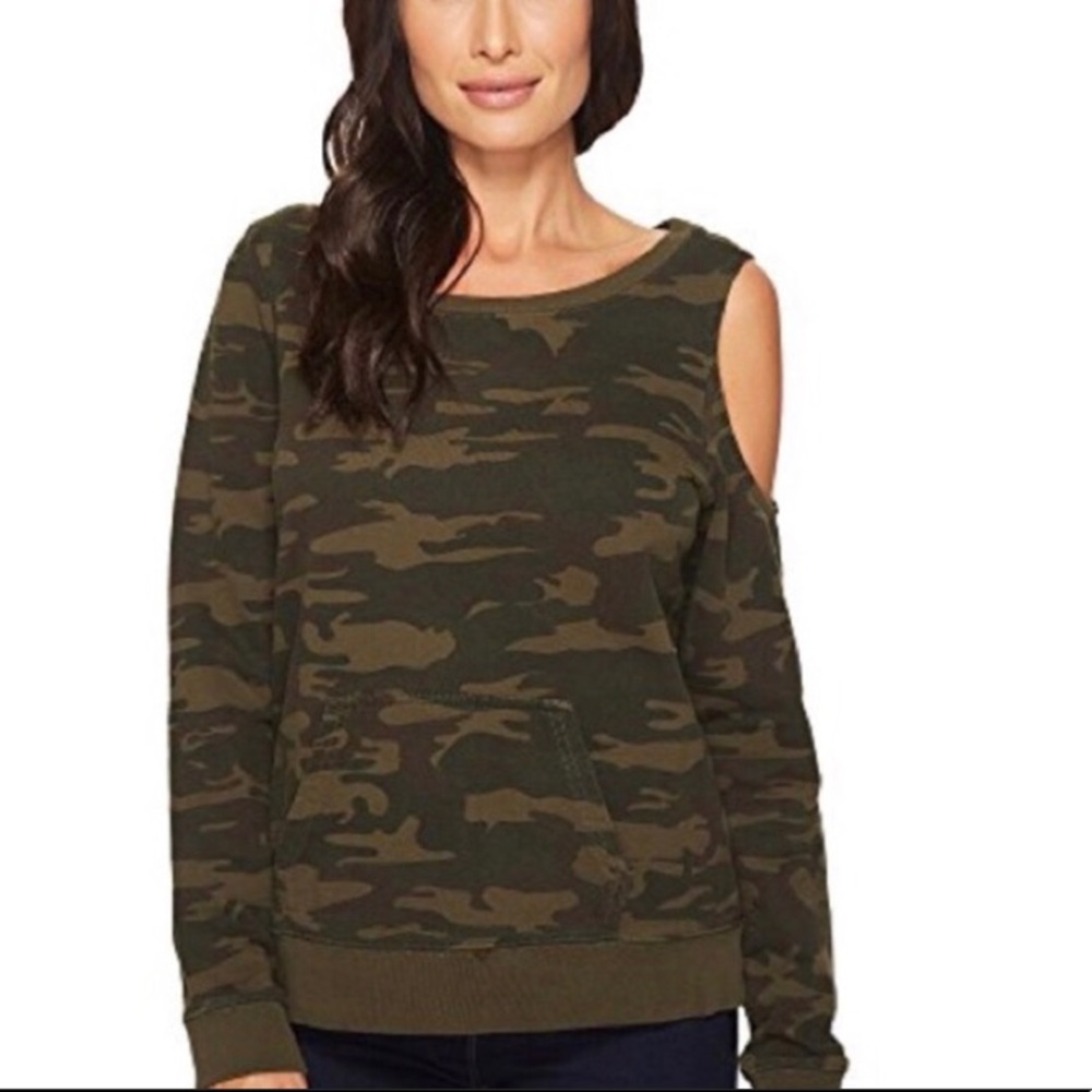 Sanctuary Camo Green Cut Out Shoulder Crew Neck Pullover Sweatshirt Size…